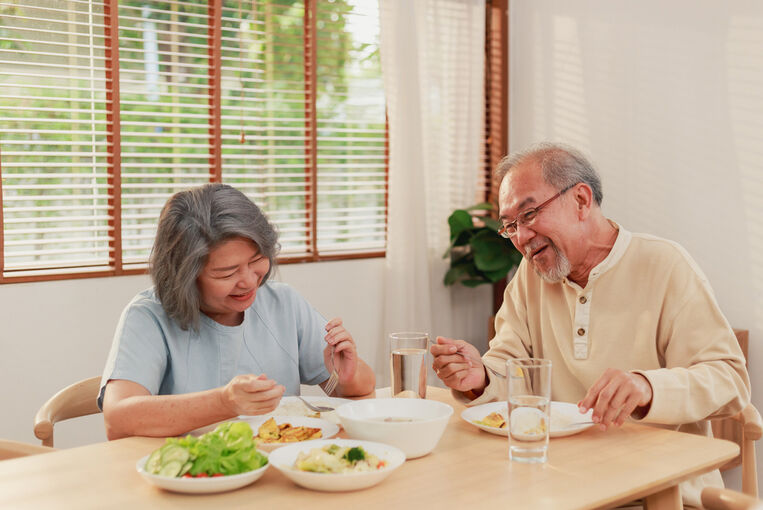 Bữa Sáng Quan Trọng Như Nào Đối Với Người Lớn Tuổi